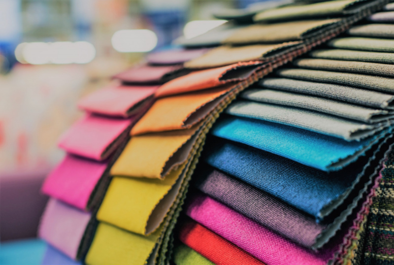 Скидка 30% на ткани при заказе пошива штор